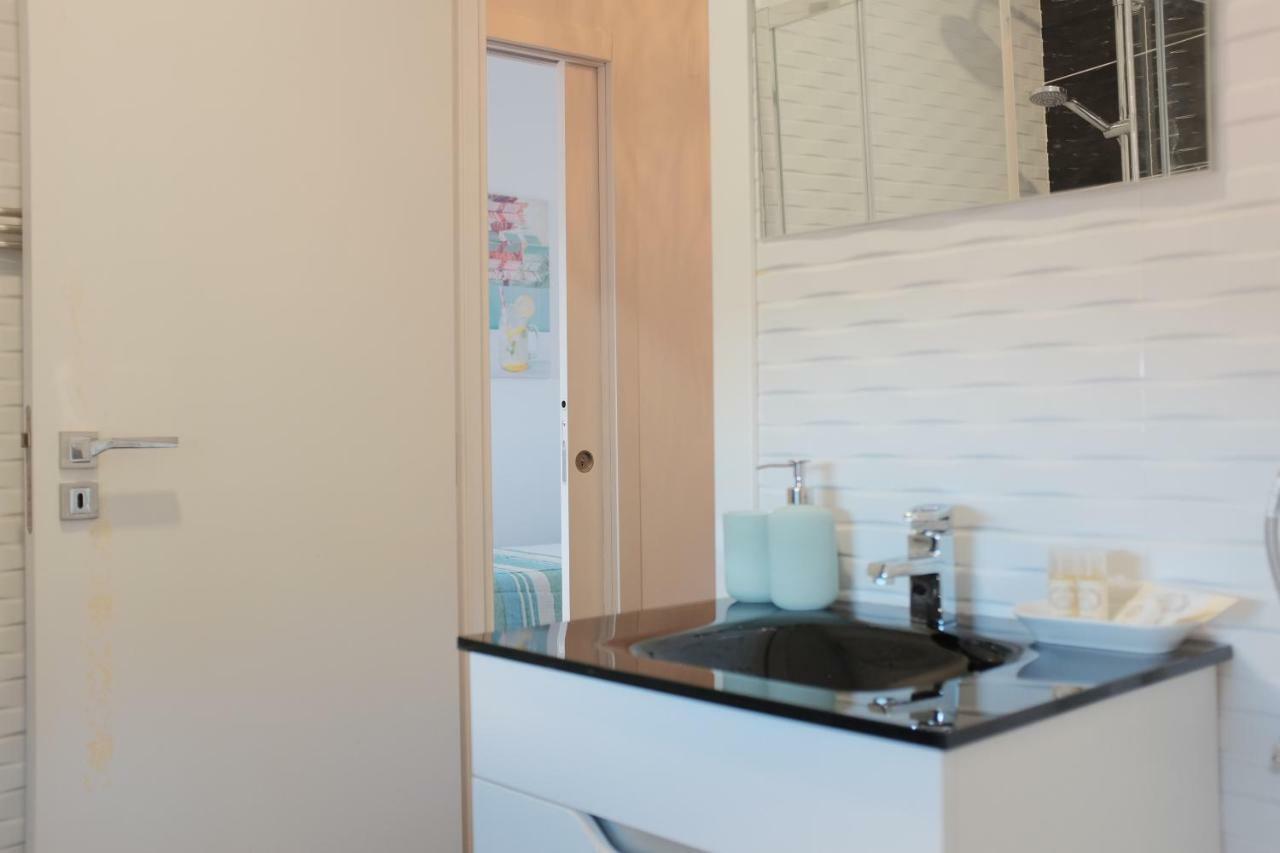 Like-Home-T1 Apt-Campo De Ourique Lissabon Buitenkant foto